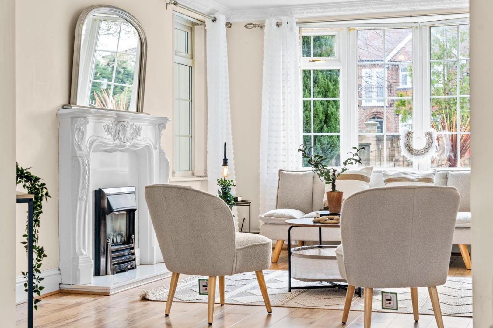 Bramcote Lane Spacious 5 Bedroom House นอตติงแฮม ภายนอก รูปภาพ