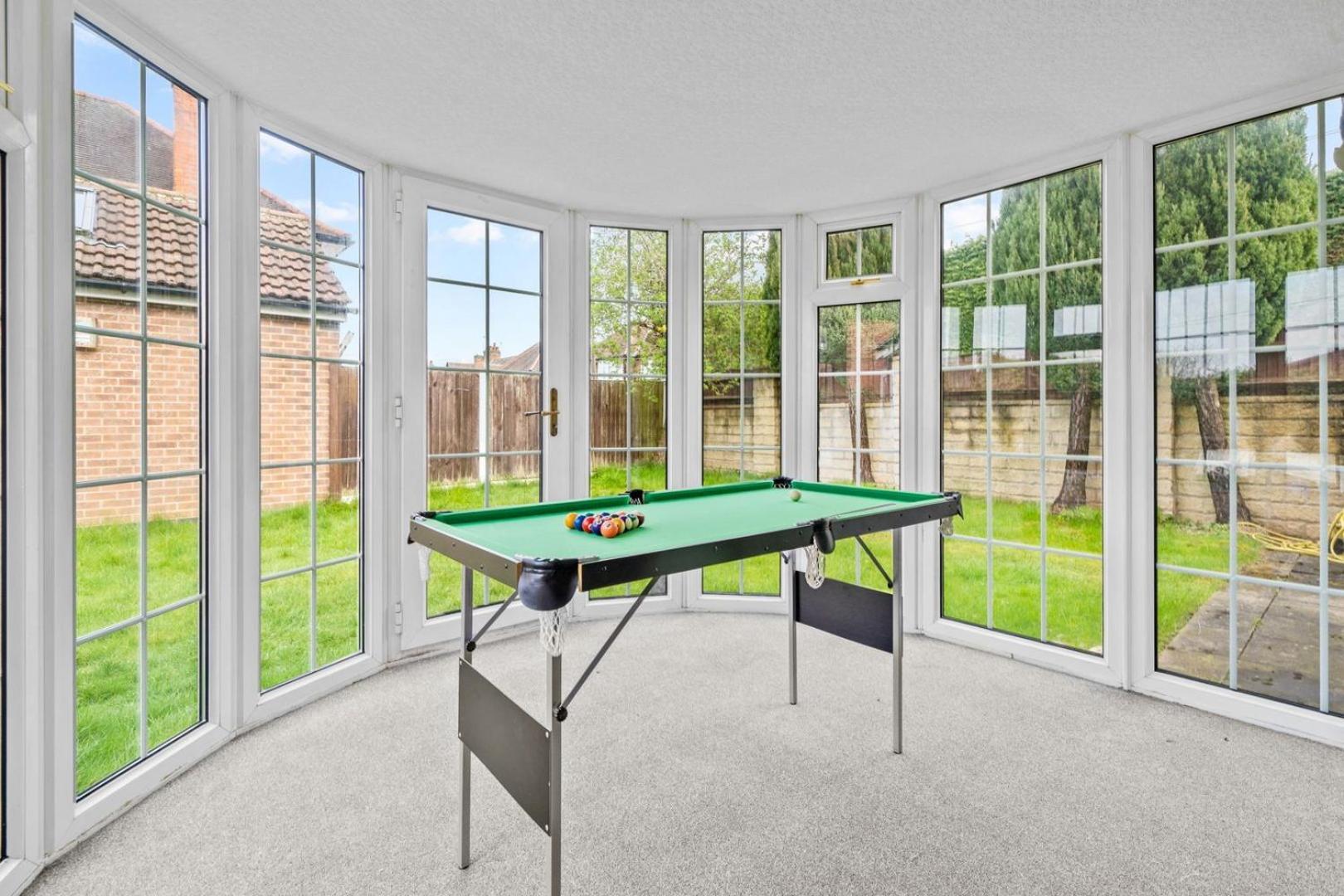 Bramcote Lane Spacious 5 Bedroom House นอตติงแฮม ภายนอก รูปภาพ