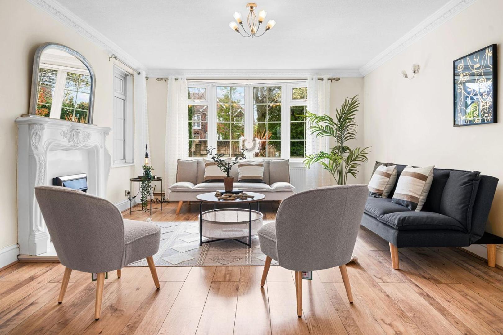 Bramcote Lane Spacious 5 Bedroom House นอตติงแฮม ภายนอก รูปภาพ