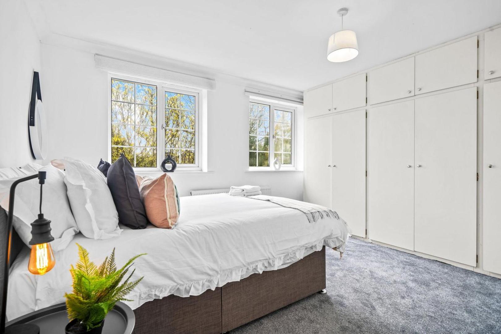 Bramcote Lane Spacious 5 Bedroom House นอตติงแฮม ภายนอก รูปภาพ