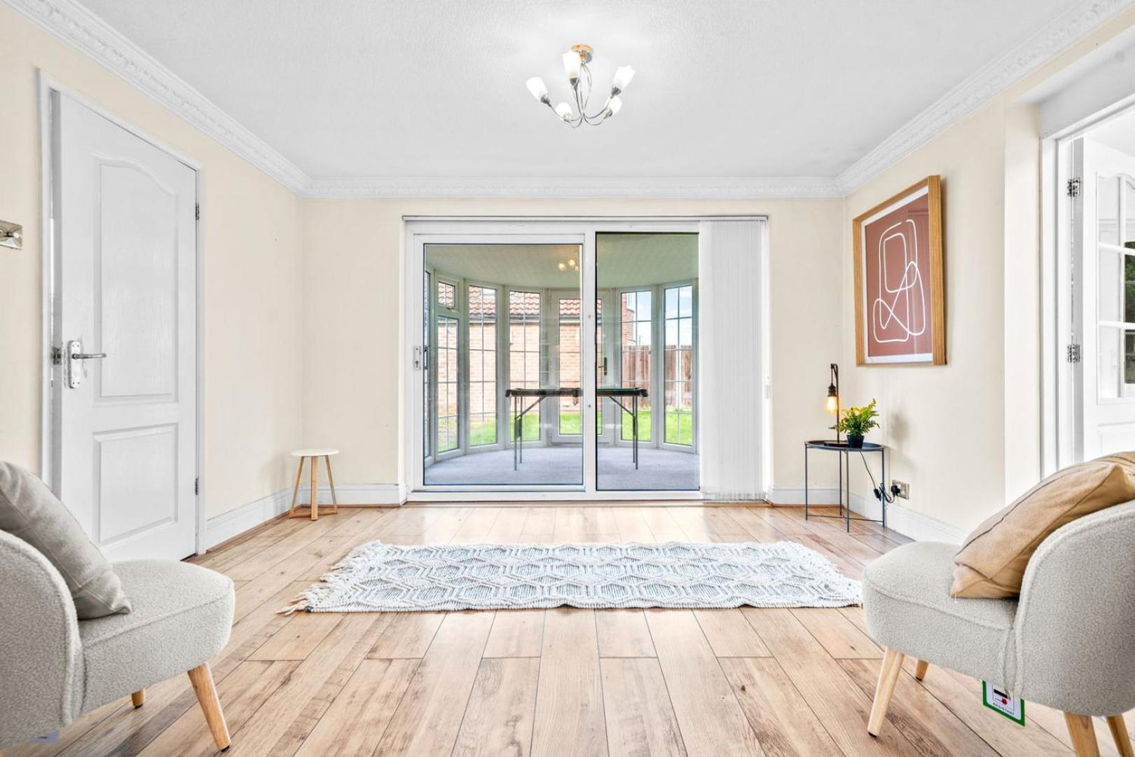 Bramcote Lane Spacious 5 Bedroom House นอตติงแฮม ภายนอก รูปภาพ